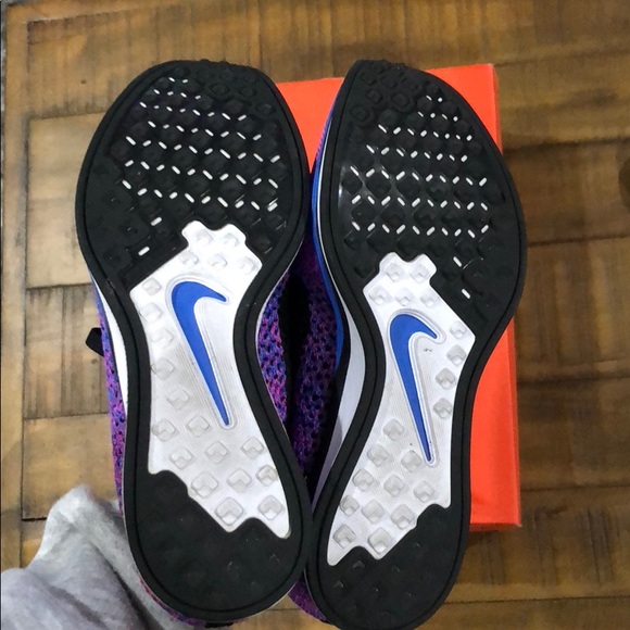 ❌❌SOLD❌❌Nike Flyknit Racer Indigo - Picture 3 of 5